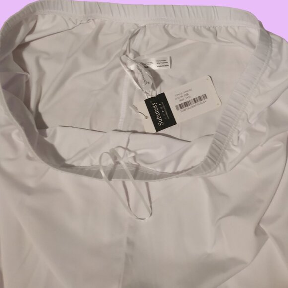 Eyelet Lace Trim Half Slip - Picture 4 of 4